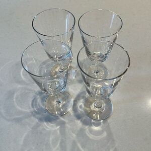 Ralph Lauren wine glasses excellent condition 4 sold in set. Rare find.